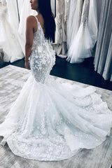 Plus Size Long Mermaid V-neck Floral Beaings Straps Open Back Wedding Dresses