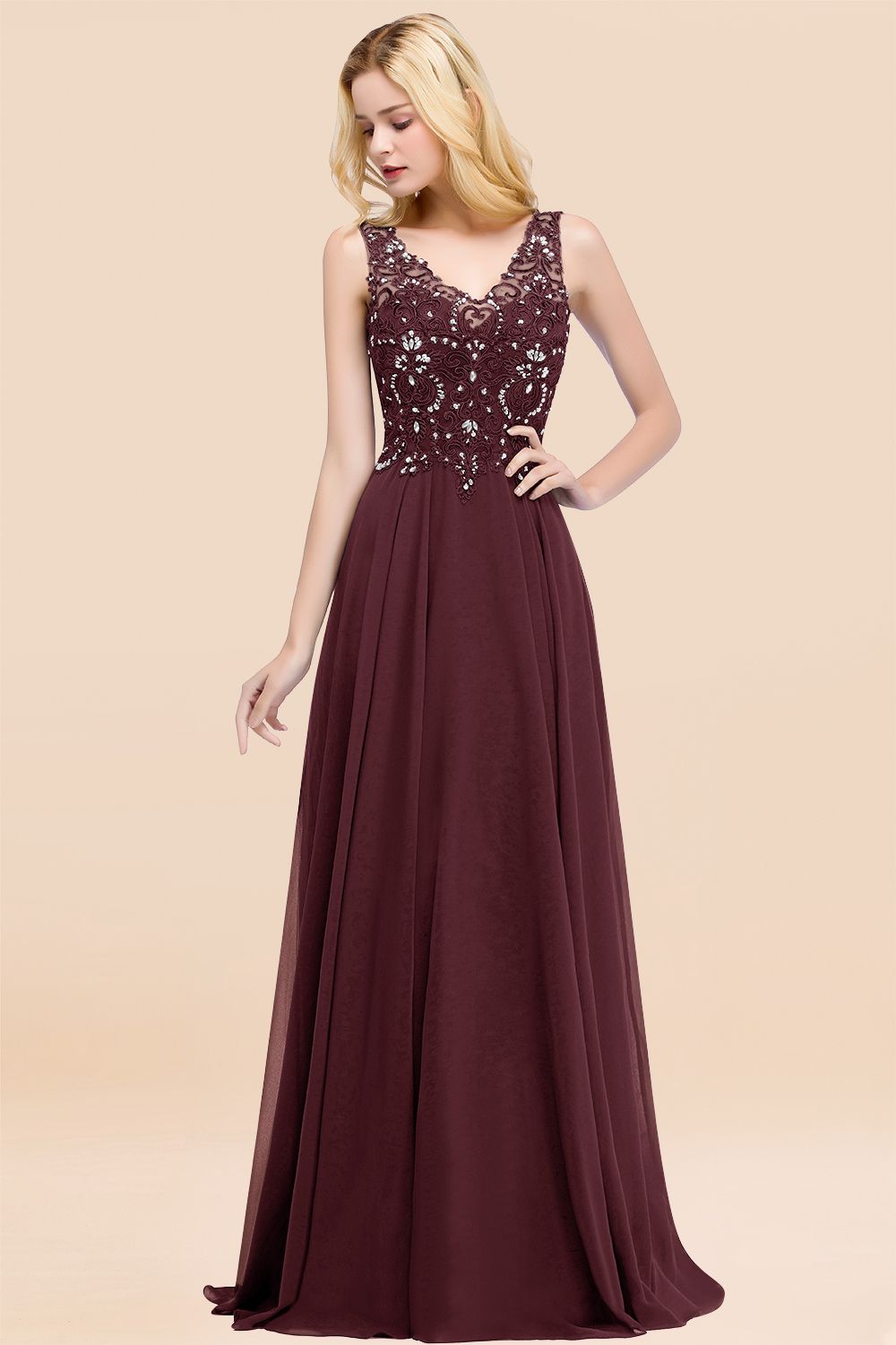 Dusty Rose Lace V-Neck Long Bridesmaid Dresses With Appliques