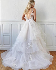 Modest Long A-line V-Neck Spaghetti Straps Tulle Lace Wedding Dresses