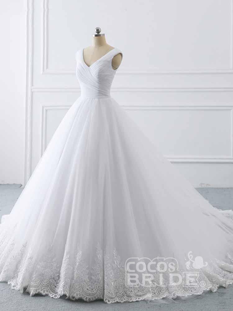 Simple Long V-Neck Lace-Up Ruffles Ball Gown Wedding Dresses