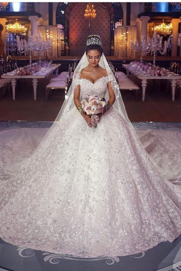 Elegant Long Ball Gown Off the shoulder Lace Wedding Dresses