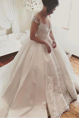 Elegant Long Sweetheart Satin Ball Gown Appliques Lace Bowknot Wedding Dress