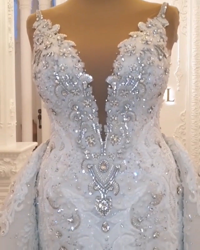 Classy Long Sweetheart Spaghetti Straps Mermaid Appliques Lace Backless Wedding Dress