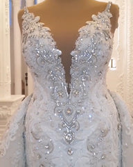 Classy Long Sweetheart Spaghetti Straps Mermaid Appliques Lace Backless Wedding Dress