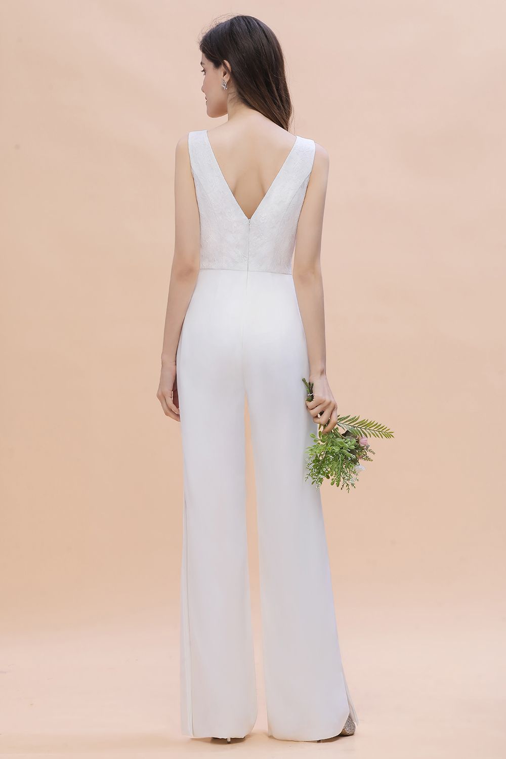 Chic White Deep V-neck Bridesmaid Dress Backless Floor Length Jumpsuit