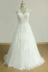 Long Sweetheart Cap Sleeve Appliques Lace Tulle A-line Wedding Dress