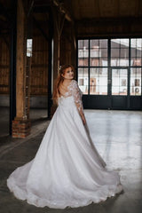Boho Deep V-neck Long Sleeves Plus Size Ball Gown Wedding Dresses