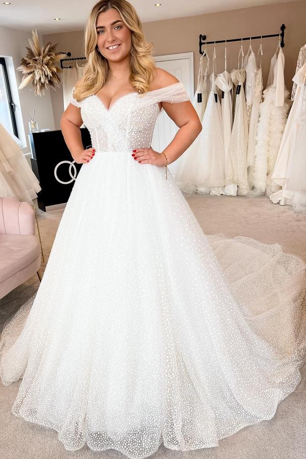 Elegant White Long A-line Off the Shoulder Tulle Wedding Dress