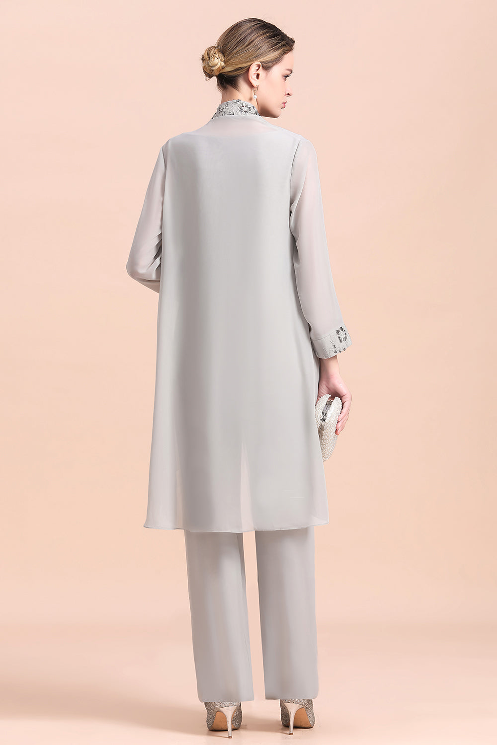 Glamorous Appliques Sleeveless Silver Chiffon Mother of Bride Jumpsuit With Wrap
