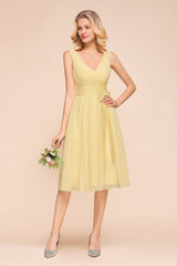 Classy Wide Straps V-neck A-line Knee-length Chiffon Bridesmaid Dress With Bowknot
