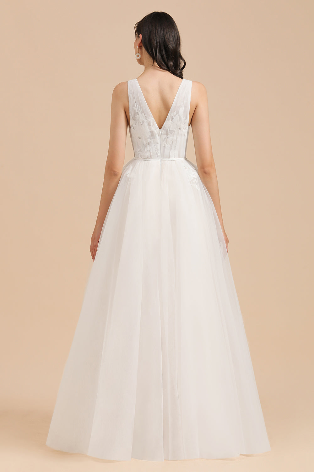 Long V-neck Lace Tulle A-line Wedding Dress