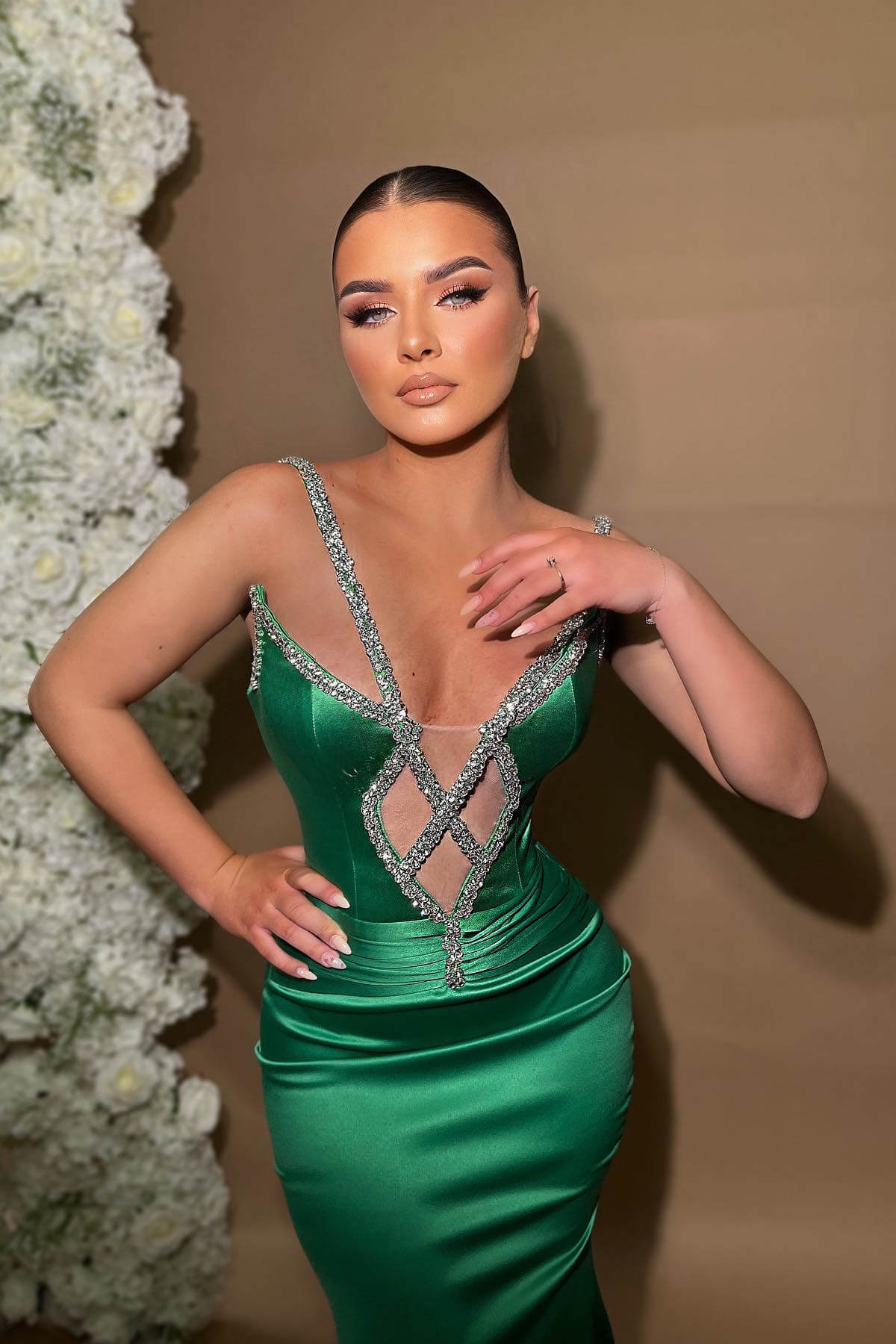 Mermaid Spaghetti Straps Beaded Satin Long Prom Dress