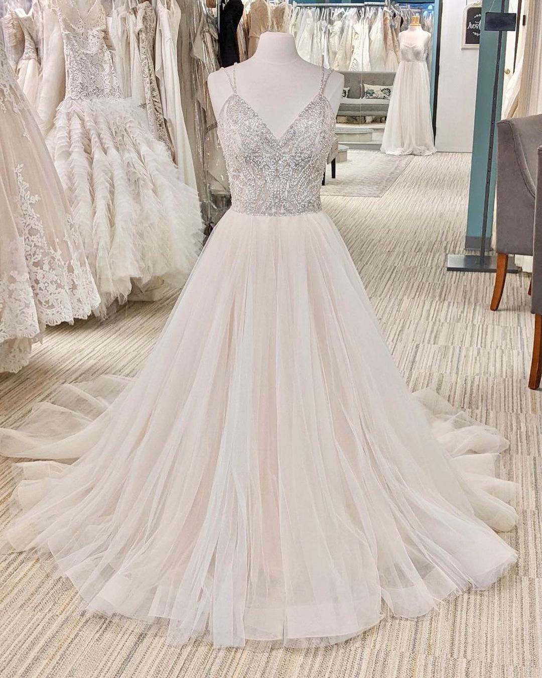 Beautiful Long A-line V-neck Glitter Backless Wedding Dress