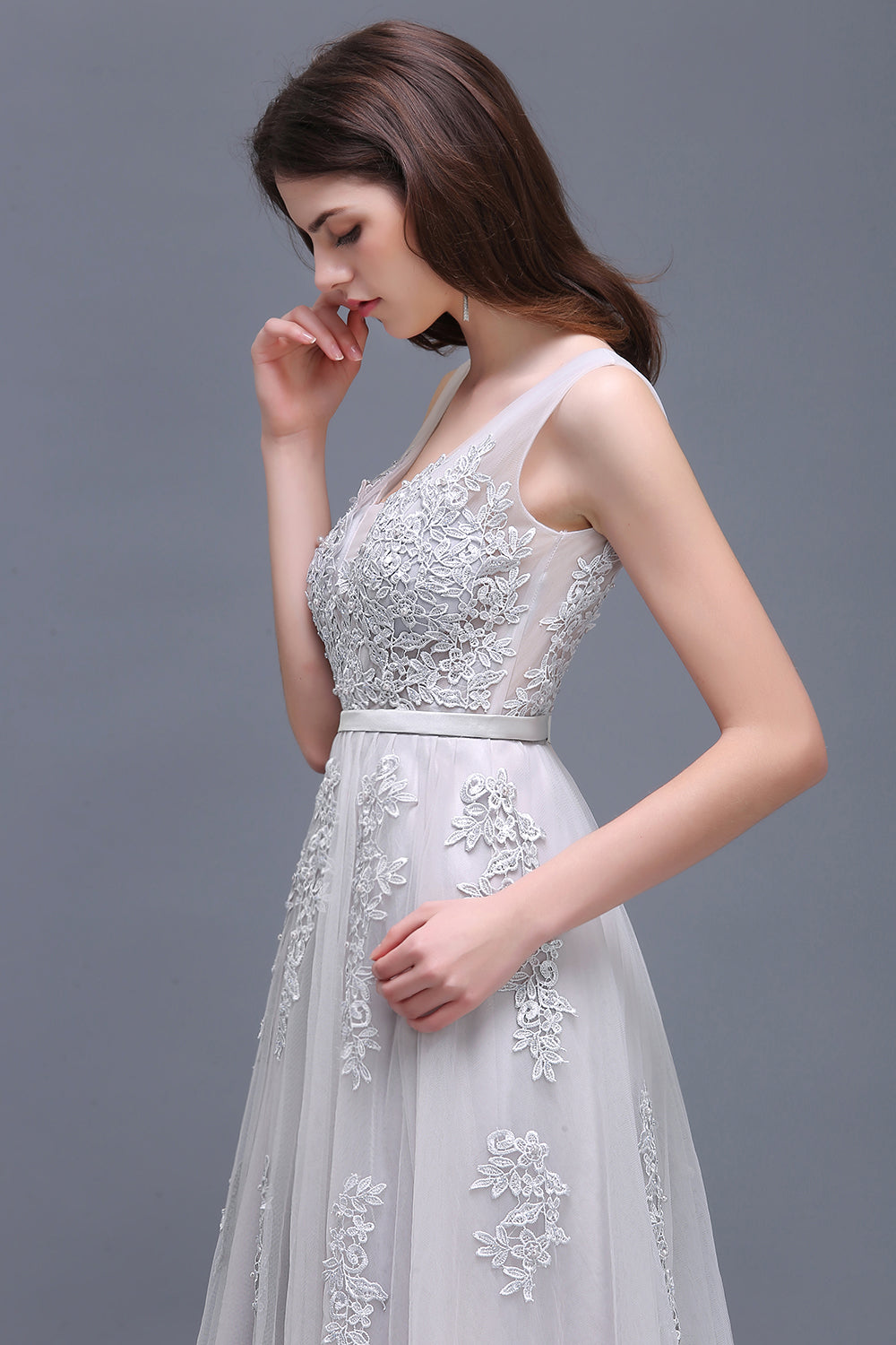 Fabulous Long V-neck Tulle Lace A-line Evening Dress