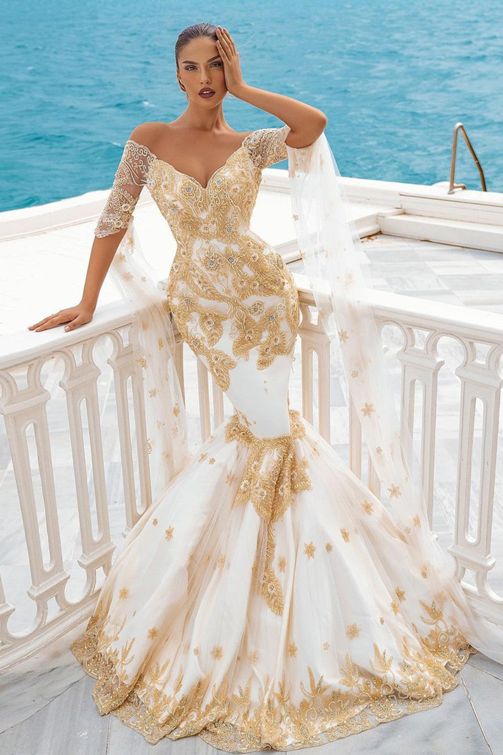 Long Mermaid Off the Shoulder Gold Appliques Lace Wedding Dress with Half Sleeve