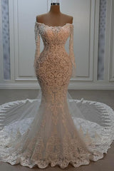 Elegant Strapless Long Sleeve Lace Floor Length Mermaid Wedding Dress