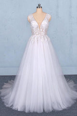 Sexy V Neck Tulle with Lace Appliques A Line Backless Wedding Dress