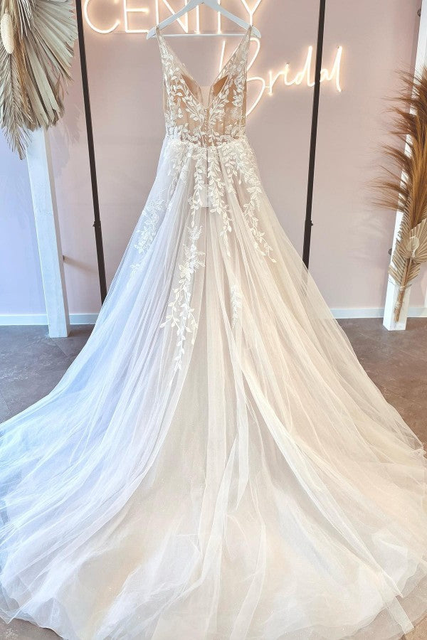 Sexy Long A-line V-neck Tulle Lace Backless Wedding Dresses