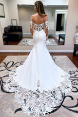 Elegant White Long Mermaid Sweetheart Satin Lace Wedding Dress with Sleeves