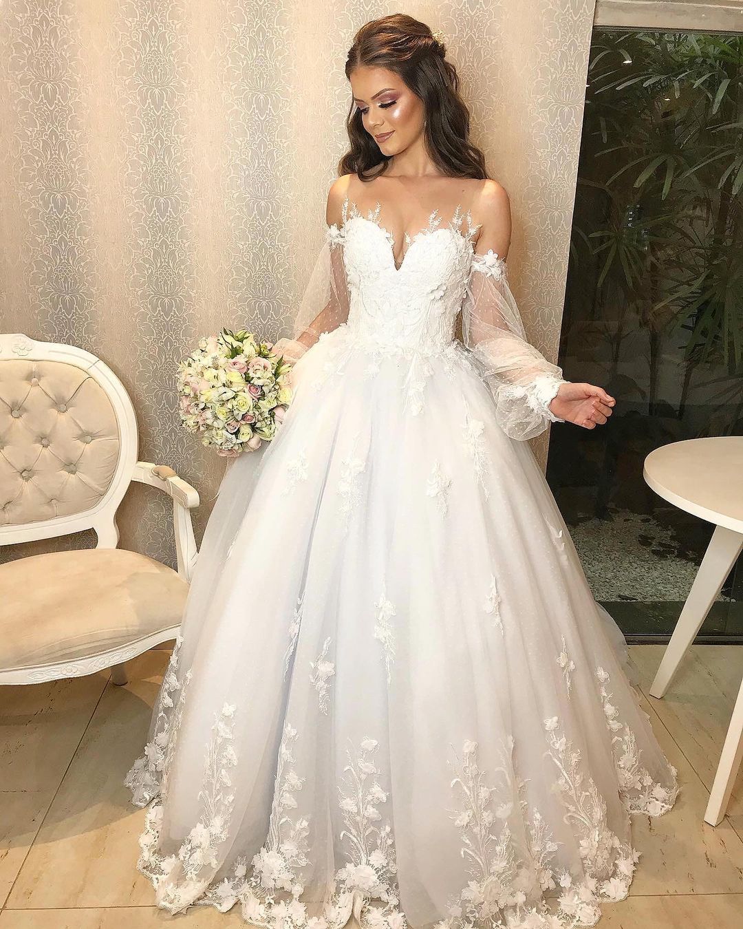 Elegant Long A-line Princess Off the Shoulder Tulle Wedding Dress with Bubble Sleeves
