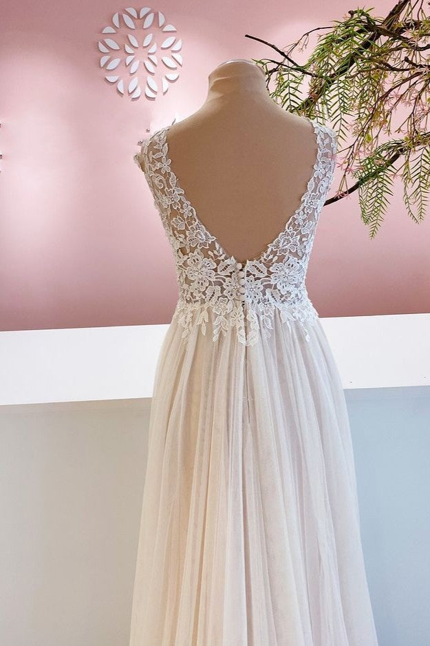Long Wide Straps A-Line Ruffles Floor Length Tulle Backless Wedding Dress With Floral Lace