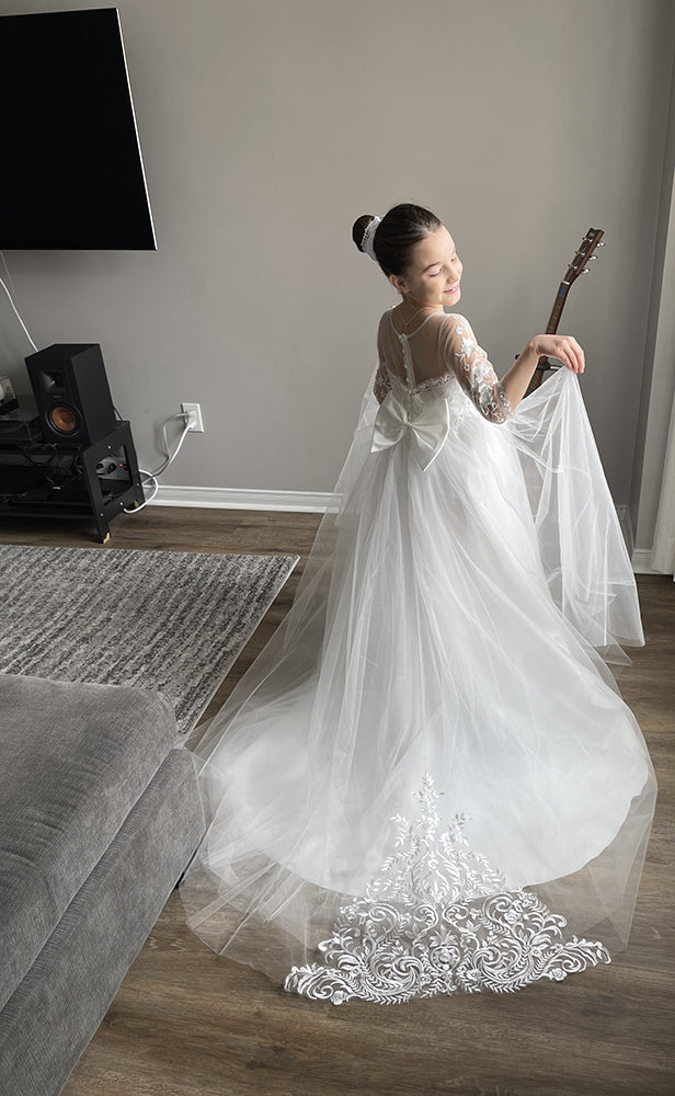 Cute Long Boho Lace Flower Girl Dresses with Sleeves