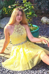 A-line Halter Appliqued Lace Tulle Yellow Homecoming Dress