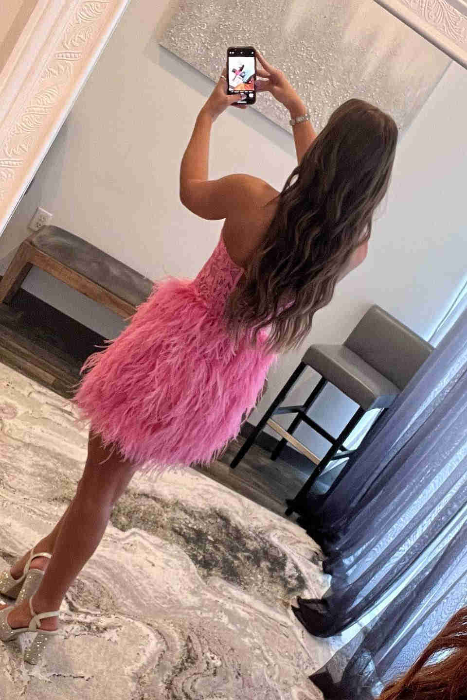 Sweetheart Lace Feather Short Mermaid Homecoming Dress