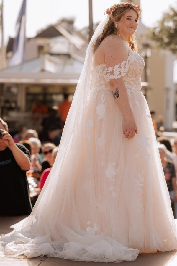 Off the Shoulder Plus Size Lace A-line Wedding Dresses