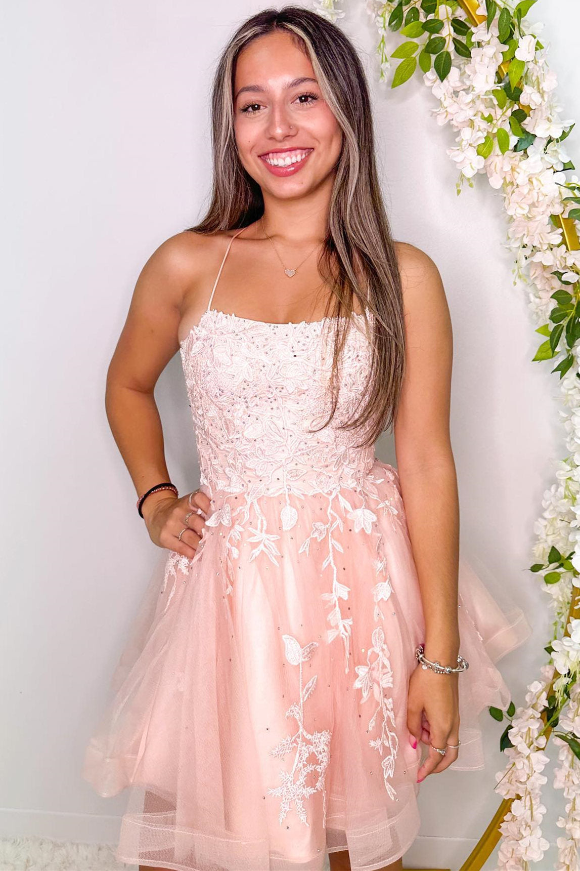 A-line Strapless Spaghetti Straps Appliques Lace Tulle Homecoming Dress