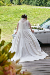 Satin V-neck Sleeveless Ball Gown Plus Size Wedding Dresses