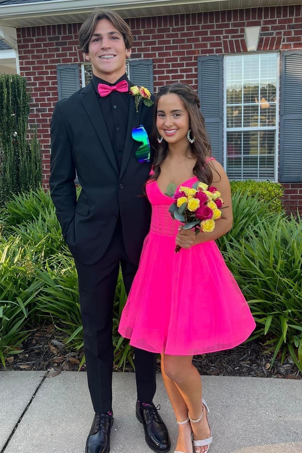 Short A-Line V-Neck Tulle Party Homecoming Dress