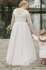 Simple Half Sleeves A-line Lace Plus Size Wedding Dresses