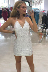 Mermaid Sequins V-neck Short Homecoming Dress
