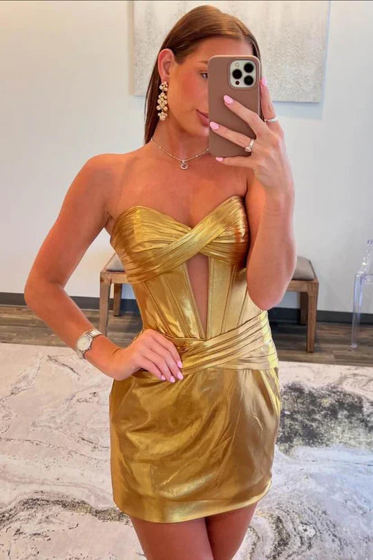 Short Mermaid Strapless Keyhole Ruched Tight Homecoming Dress