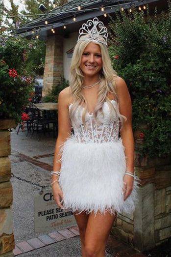 Sweetheart Lace Feather Short Mermaid Homecoming Dress