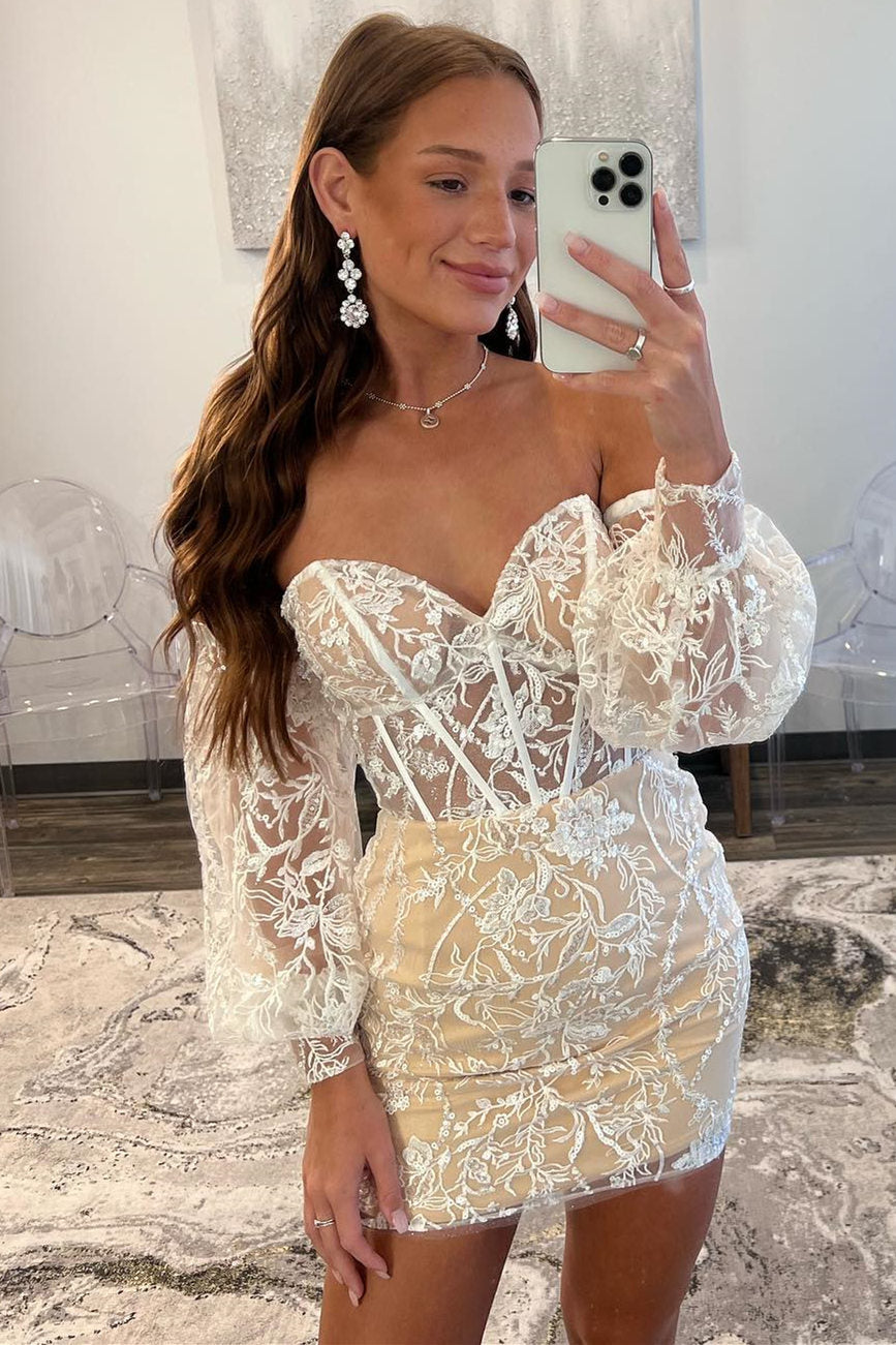 Sweetheart Ivory Lace Puff Sleeves Memraid Short Homecoming Dress