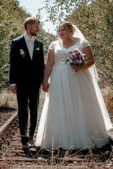 Simple Plus Size Sweetheart Short Sleeves Ball Gown Wedding Dresses